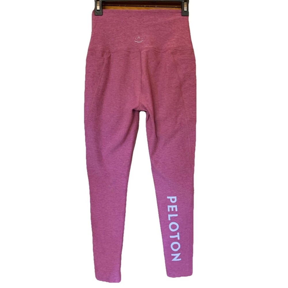Beyond Yoga x Peloton Collaboration Supersoft Leggings Medium Spellout Pink Rose